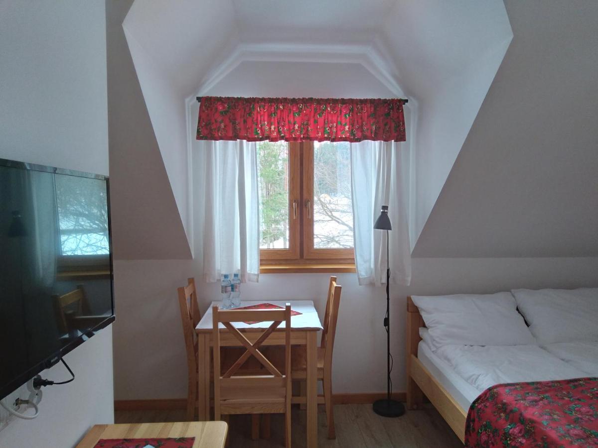 Ostoja Gromadzyn Appartement Ustrzyki Dolne Buitenkant foto